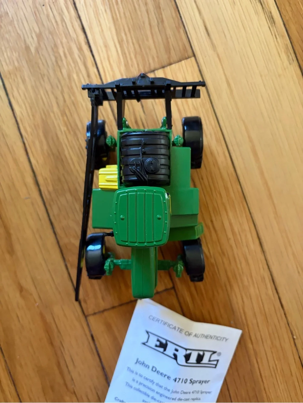 John Deere 1/64 Green Yellow 4710 Sprayer Metal /Plastic Model Toy Diecast ERTL